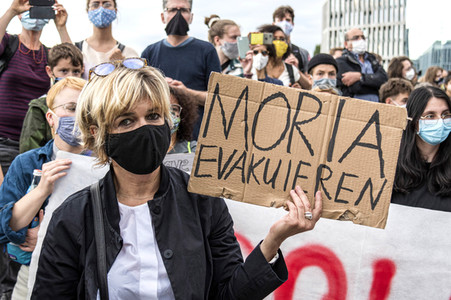 Demonstration für die Aufnahme von Flüchtlingen aus Moria in Berlin