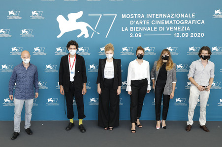 Photocall 'Und morgen die ganze Welt', Internationale Filmfestspiele von Venedig 2020