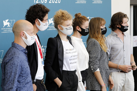 Photocall 'Und morgen die ganze Welt', Internationale Filmfestspiele von Venedig 2020