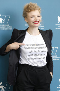 Photocall 'Und morgen die ganze Welt', Internationale Filmfestspiele von Venedig 2020