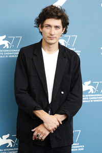 Photocall 'Und morgen die ganze Welt', Internationale Filmfestspiele von Venedig 2020