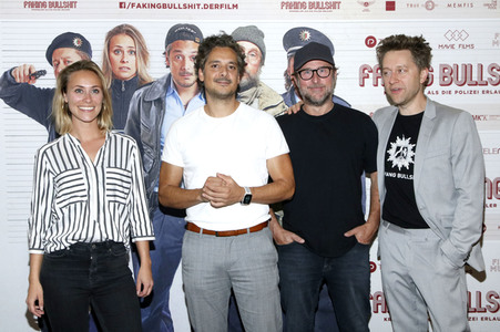 Filmpremiere 'Faking Bullshit' in Berlin