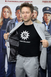 Filmpremiere 'Faking Bullshit' in Berlin