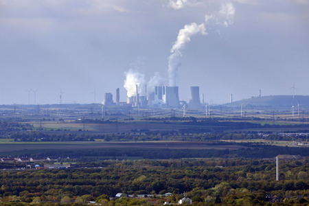 Blick vom Fernsehturm Colonius in Köln
