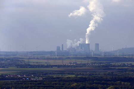 Blick vom Fernsehturm Colonius in Köln