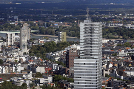 Blick vom Fernsehturm Colonius in Köln