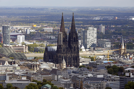 Blick vom Fernsehturm Colonius in Köln