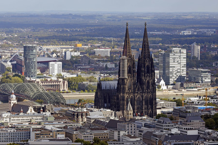 Blick vom Fernsehturm Colonius in Köln