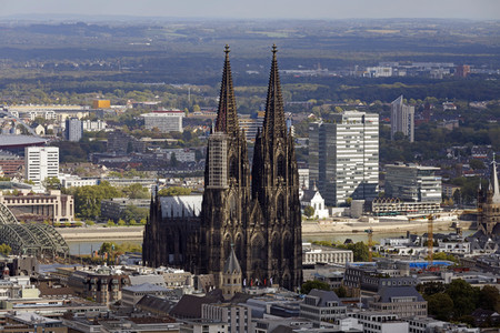 Blick vom Fernsehturm Colonius in Köln