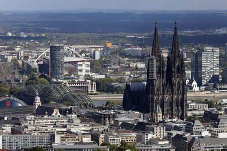 Blick vom Fernsehturm Colonius in Köln