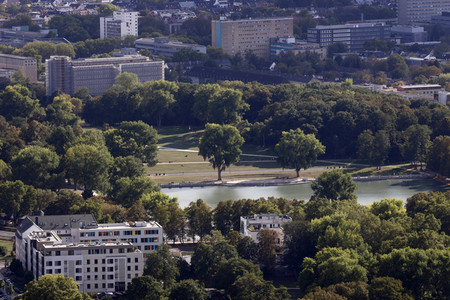 Blick vom Fernsehturm Colonius in Köln