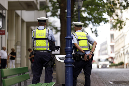 Symbolfoto Polizeistreife