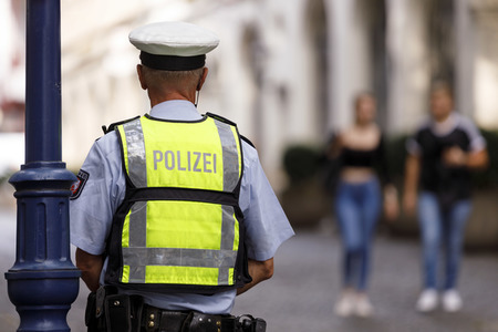 Symbolfoto Polizeistreife