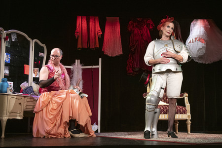 Theaterstück 'Theaterblut & falsche Brüste' in Dresden