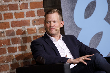 Markus Gabriel und Hendrik Streeck auf der phil.cologne 2020 in Köln