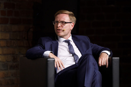 Markus Gabriel und Hendrik Streeck auf der phil.cologne 2020 in Köln