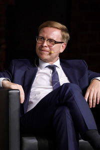 Markus Gabriel und Hendrik Streeck auf der phil.cologne 2020 in Köln