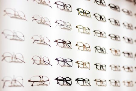 Symbolfoto Brillengestelle