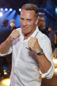 1. Kampfabend 'Das große SAT.1 Promiboxen' in Köln