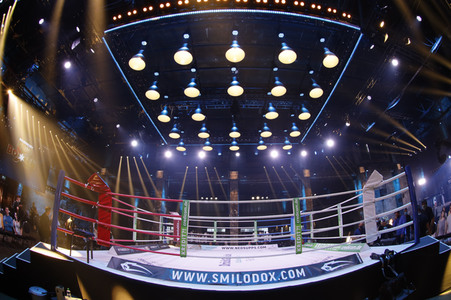 1. Kampfabend 'Das große SAT.1 Promiboxen' in Köln