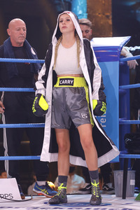 1. Kampfabend 'Das große SAT.1 Promiboxen' in Köln