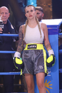 1. Kampfabend 'Das große SAT.1 Promiboxen' in Köln