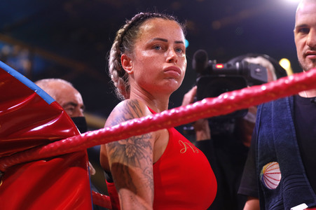 1. Kampfabend 'Das große SAT.1 Promiboxen' in Köln