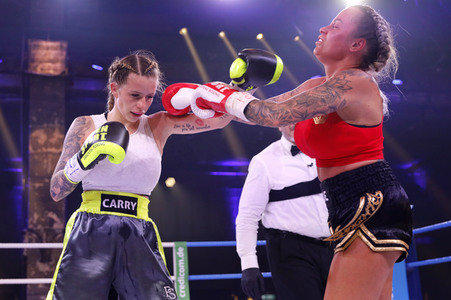 1. Kampfabend 'Das große SAT.1 Promiboxen' in Köln