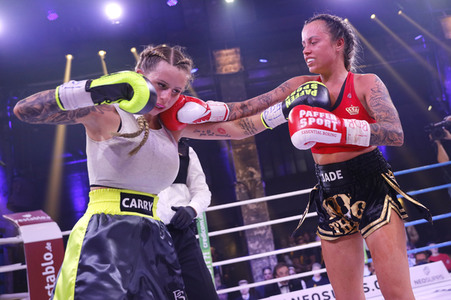 1. Kampfabend 'Das große SAT.1 Promiboxen' in Köln