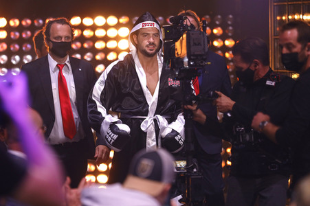 1. Kampfabend 'Das große SAT.1 Promiboxen' in Köln