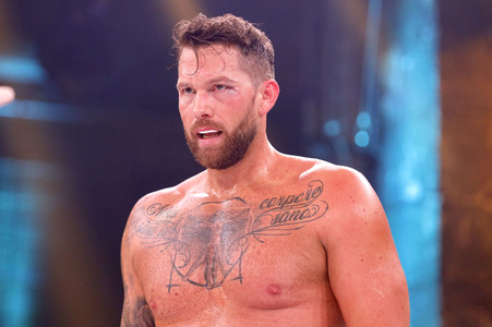 1. Kampfabend 'Das große SAT.1 Promiboxen' in Köln