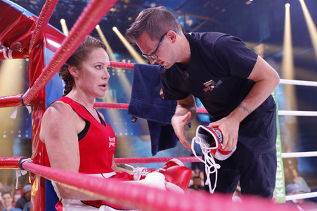 1. Kampfabend 'Das große SAT.1 Promiboxen' in Köln