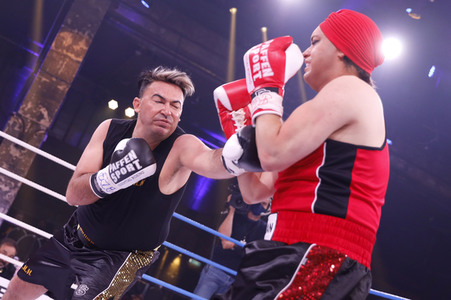 1. Kampfabend 'Das große SAT.1 Promiboxen' in Köln