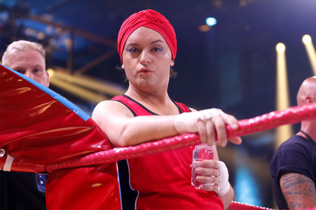 1. Kampfabend 'Das große SAT.1 Promiboxen' in Köln