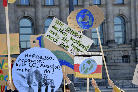 Fototermin anlässlich des Weltkindertags 2020 in Berlin