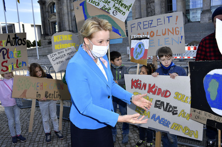 Fototermin anlässlich des Weltkindertags 2020 in Berlin