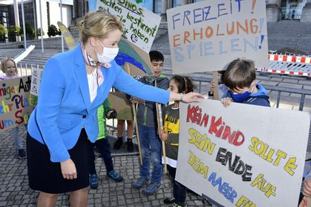 Fototermin anlässlich des Weltkindertags 2020 in Berlin