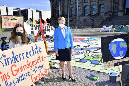 Fototermin anlässlich des Weltkindertags 2020 in Berlin