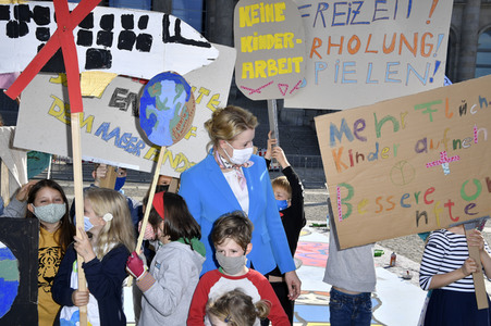 Fototermin anlässlich des Weltkindertags 2020 in Berlin