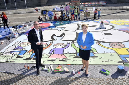 Fototermin anlässlich des Weltkindertags 2020 in Berlin