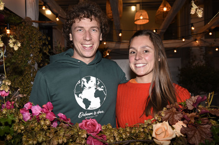 Almauftrieb in der Käfer Schänke in München