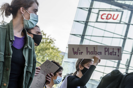 Demonstration 'Es reicht! - Wir haben Platz' in Berlin