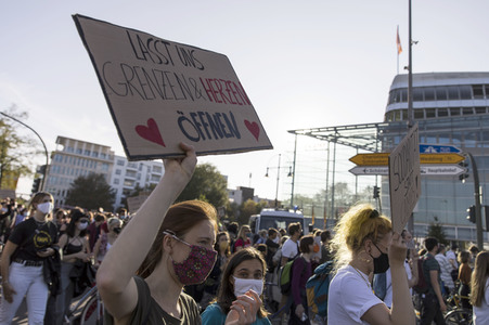 Demonstration 'Es reicht! - Wir haben Platz' in Berlin
