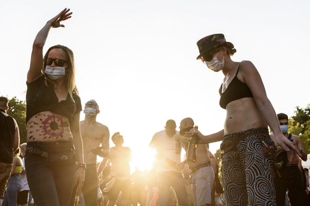Techno-Parade zum World Peace Day in Berlin