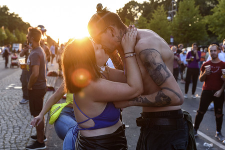 Techno-Parade zum World Peace Day in Berlin