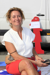 Aktion von Caren Lay in Görlitz