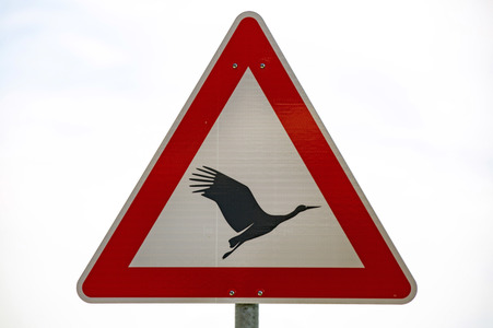 Verkehehrszeichen 'Vorsicht Storch' in Überlingen