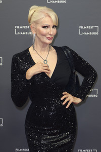 Festivaleröffnung und Filmpremiere 'Enfant Terrible', Filmfest Hamburg 2020