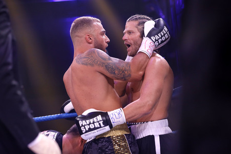 2. Kampfabend 'Das große SAT.1 Promiboxen' in Köln