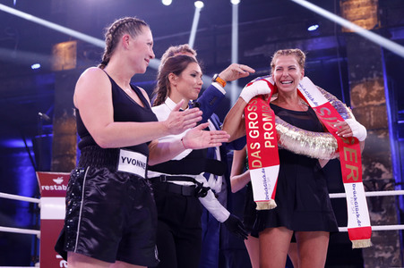 2. Kampfabend 'Das große SAT.1 Promiboxen' in Köln